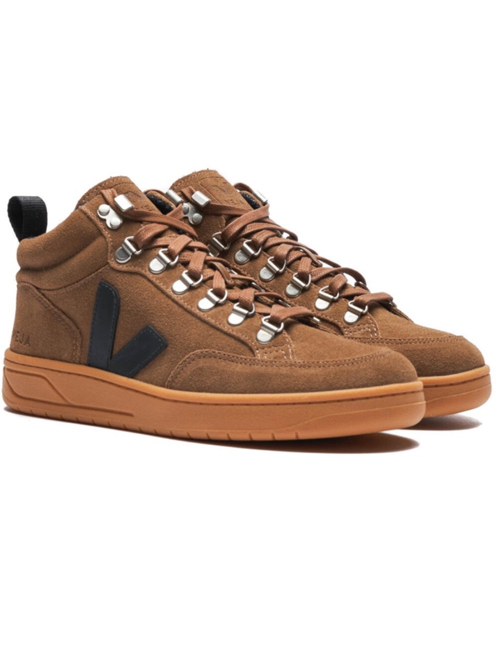 Veja Men’s Roraima Brown Suede Chukka Boots with Black Accent